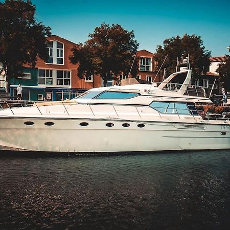 Yacht Evasion La Rochelle - Bateau Insolite Exterior photo